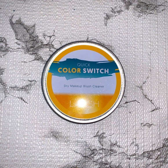 Lavish Dry brush cleaner